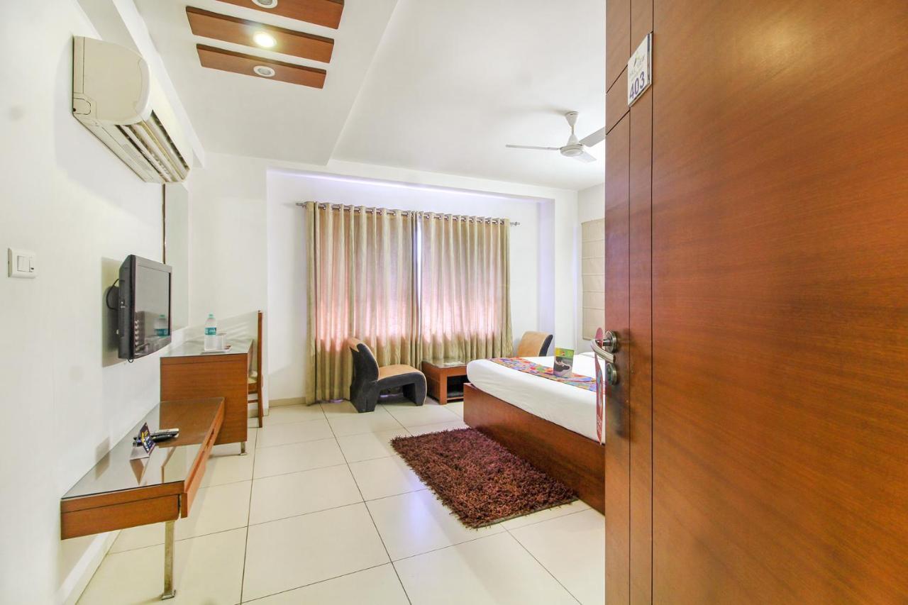 היידראבד Fabhotel Hill View II Hitech City מראה חיצוני תמונה