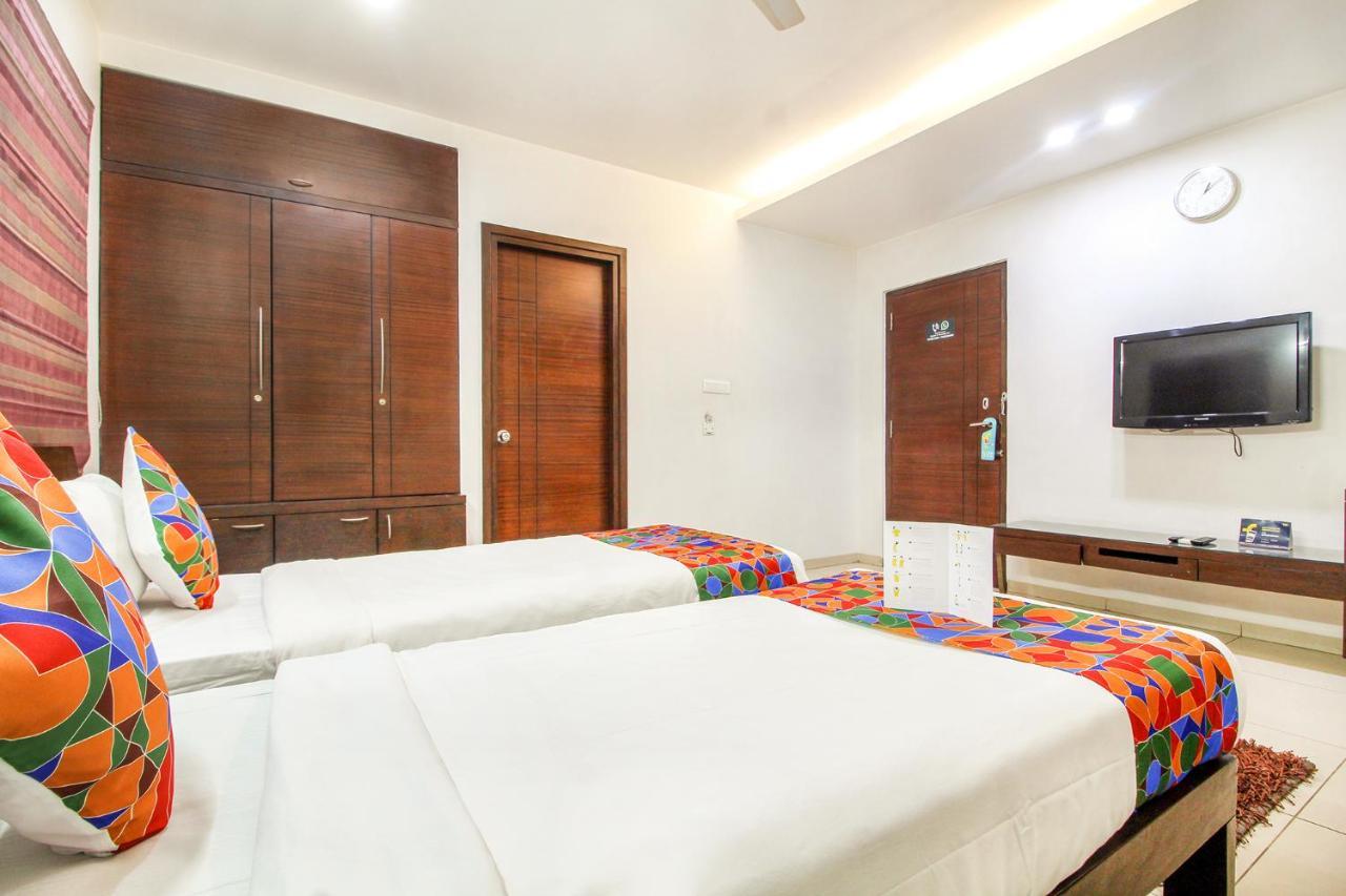 היידראבד Fabhotel Hill View II Hitech City מראה חיצוני תמונה